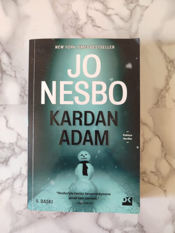 Kardan Adam Jo Nesbo
