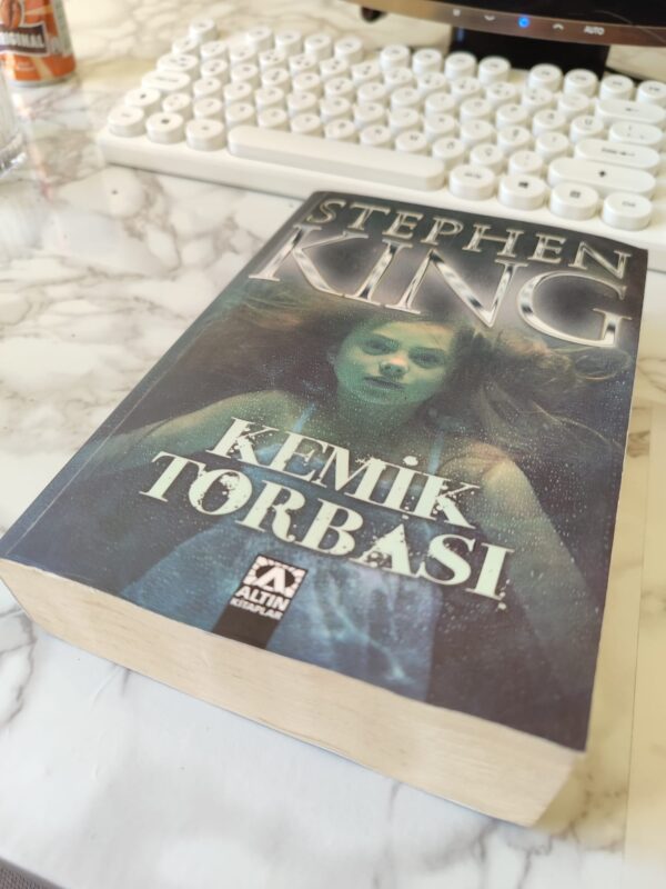 Kemik Torbası Stephen King