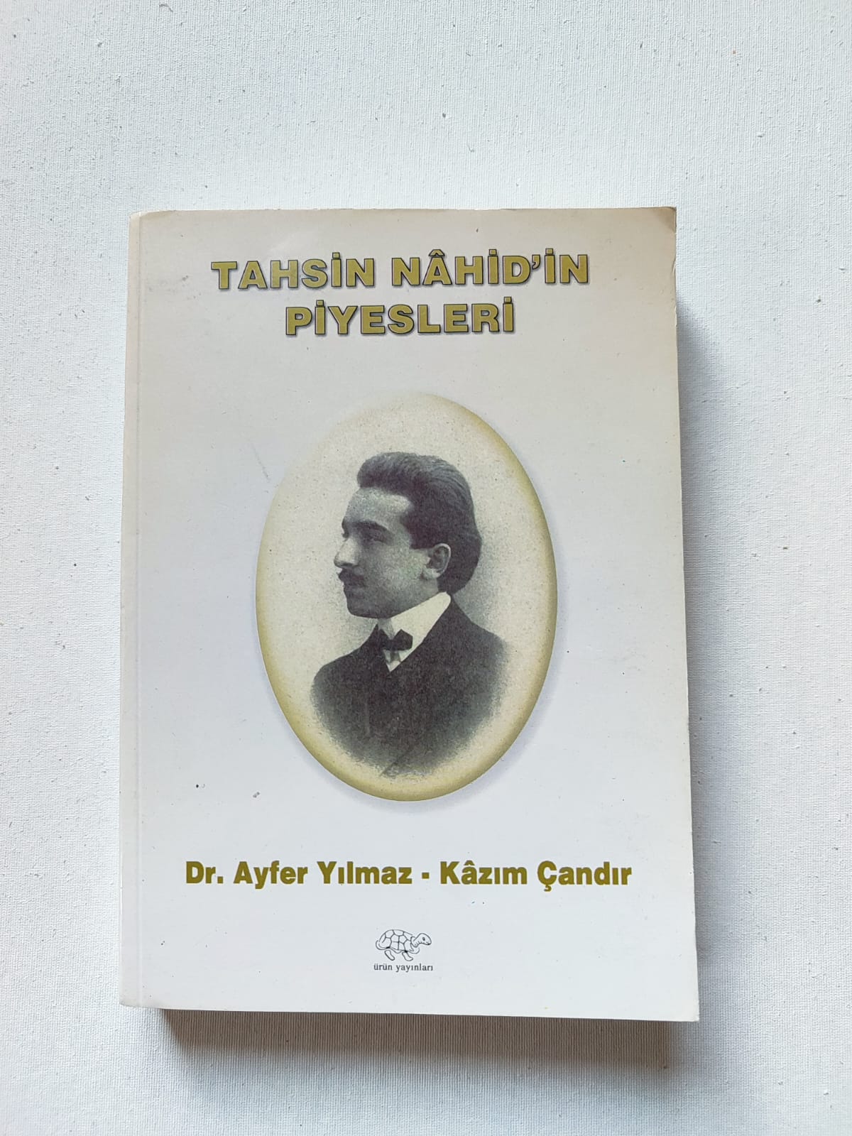 Tahsin Nahid'in Piyesleri
