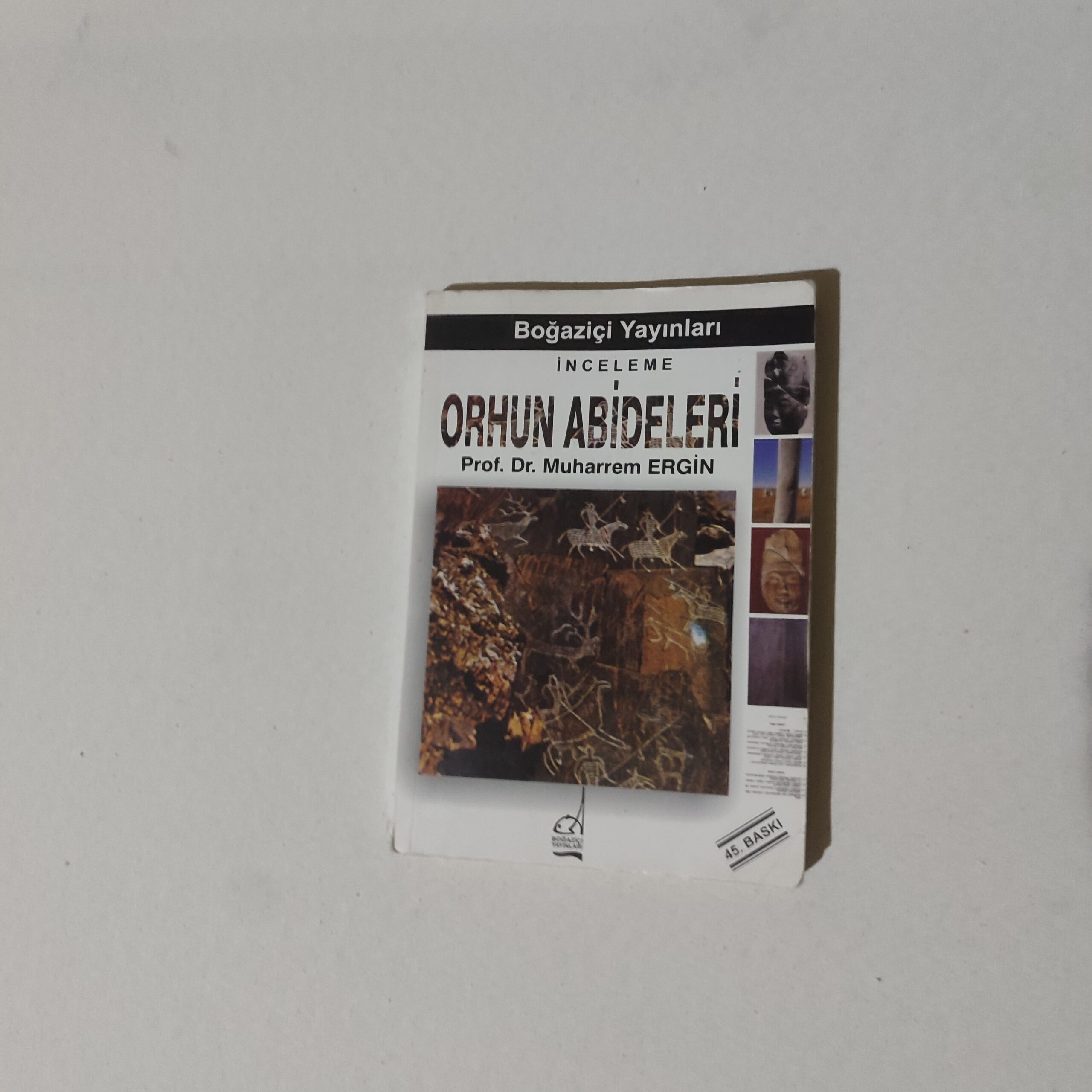 Orhun Abideleri - Muharrem Ergin kitap kapağı